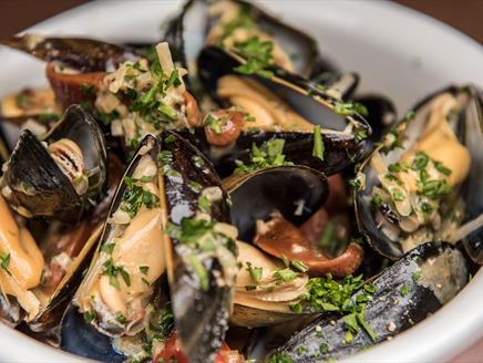 Moules Monday at Chewton Glen Hotel