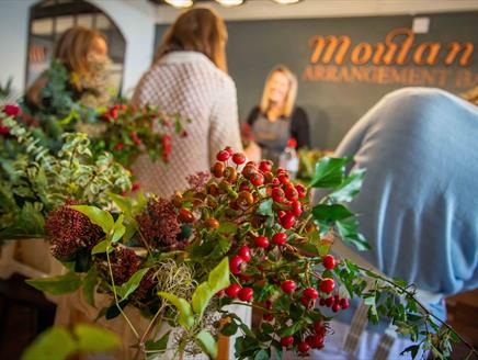Festive Wreath Workshops at Moutan Odiham