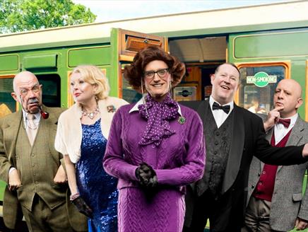 Murder Mystery Train and actors