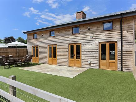 Oak Barn, New Forest Cottages