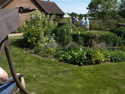 Open Gardens Woodgreen Village