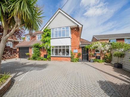 Beech Lodge - a New Forest Holiday Cottage