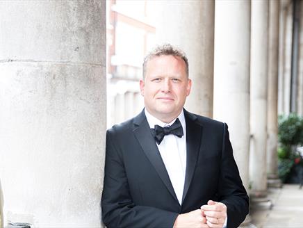 Peter Auty