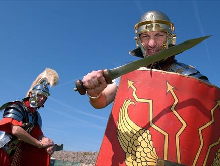 Clash of Romans at Portchester Castle