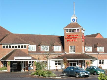 Potters International Hotel