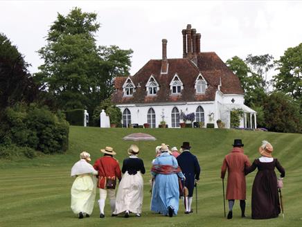 Bridgerton Bliss, A Regency Afternoon of tea, tunes and twirls at Houghton Lodge Gardens
