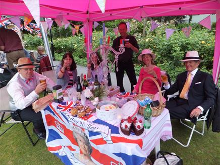 A Royal Celebration on The Watercress Line