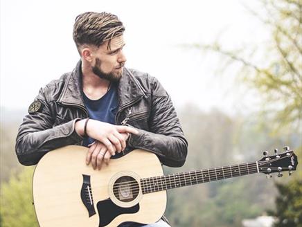Live Music with Liam Wakefield at The Swan Farnborough