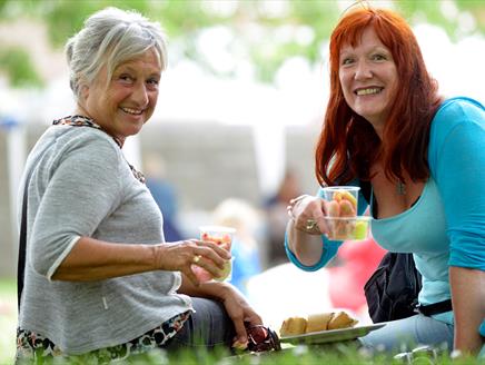 Seafood on the Green at Portsmouth Cathedral