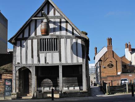 Curious About Southampton Self Guided Walk