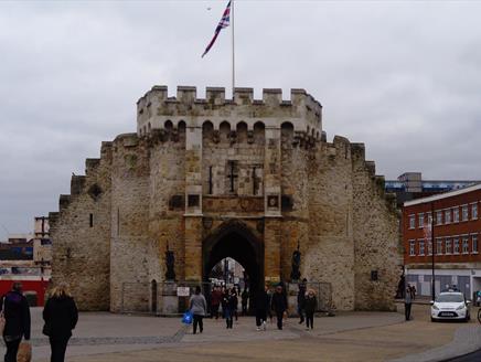 The Iberian Connection Walking Tour with Southampton Tourist Guides