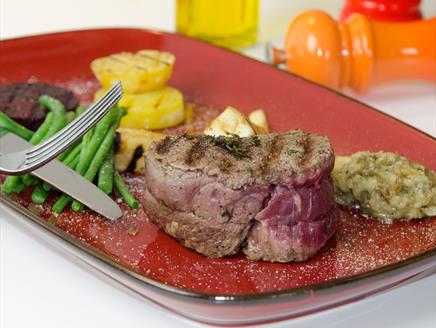 Cook the perfect steak with Andrew Mackenzie