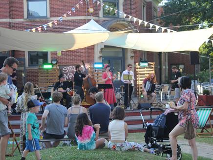 Summer Social: Sounds of Summer at The Point