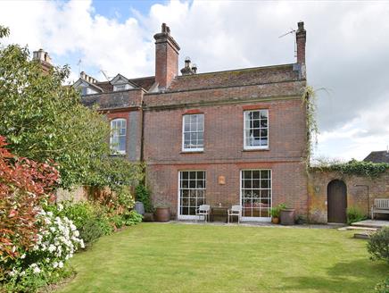 West Wing, The Manor House New Forest Cottages