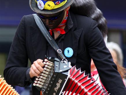 Mayfest, Morris Dancing