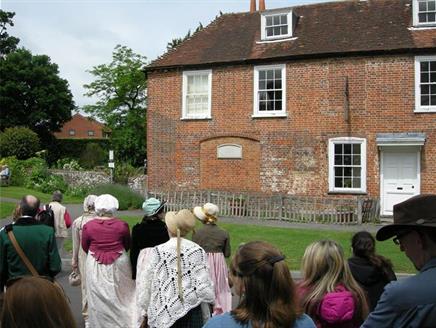 Guided Walk Of Chawton