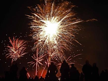 Oakley and Deane Hampshire Fireworks 2023