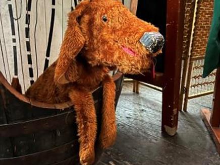 Cat of Nine Puppet Tales - 5 minute theatre at Portsmouth Historic Dockyard