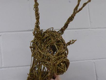 Create a willow stag or reindeer head sculpture