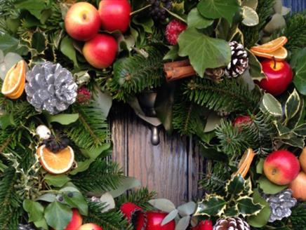 Christmas Wreath Workshop at Proteus Creation Space
