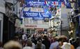 Aberdeen Asset Management Cowes Week Spectator Shoreside_(c) Rick Tomlinson_High Street