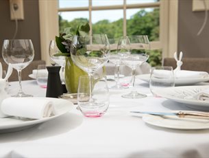 Mother's Day Dining at Chewton Glen Hotel