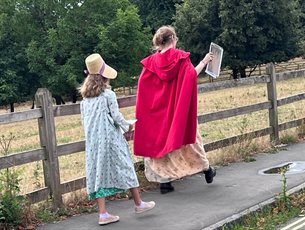 Families Guided Village Walk with Jane Austen's House