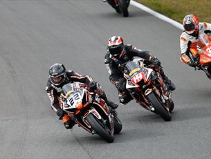 NG Road Racing Club riders