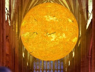 Here Comes the Sun at Winchester Cathedral