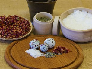 Hands on History: Tudor Soap Making and Summer Storytelling at The Mary Rose
