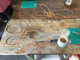 Willow Sunflower Workshop at Itchen Valley Country Park