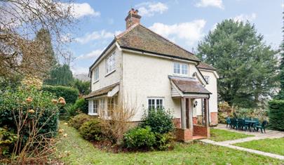 Church Cottage, New Forest Cottages