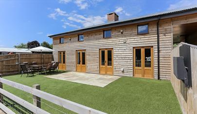 Oak Barn, New Forest Cottages