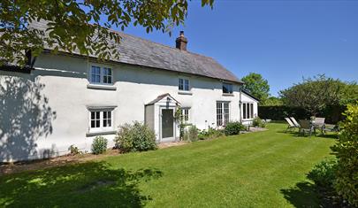 Walnut Tree Cottage, New Forest Cottages