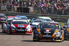 Dunlop MSA British Touring Car Championship at Thruxton