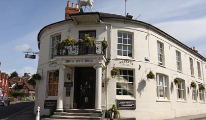 The White Hart Hotel, Whitchurch