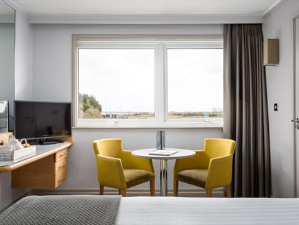 Langstone Quays Resort Bed Room