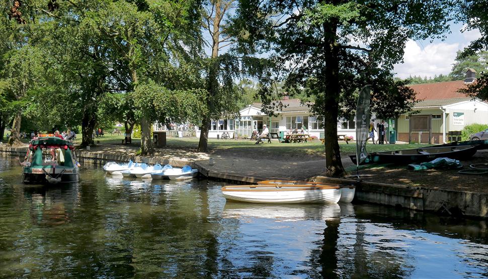 Basingstoke Canal Centre