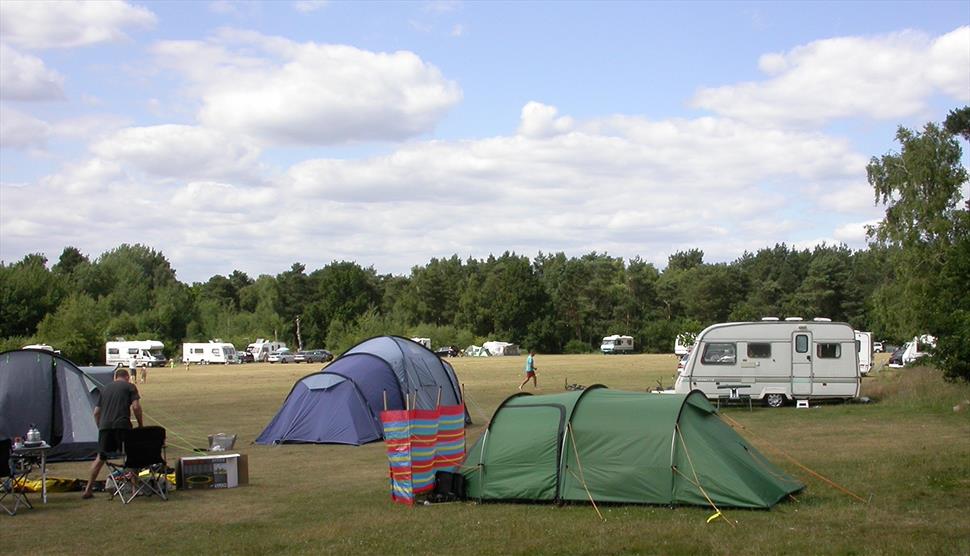 Basingstoke Canal Centre Campsite