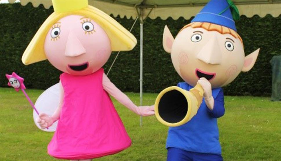 Meet Ben & Holly from Ben & Holly's Little Kingdom at Paultons Park