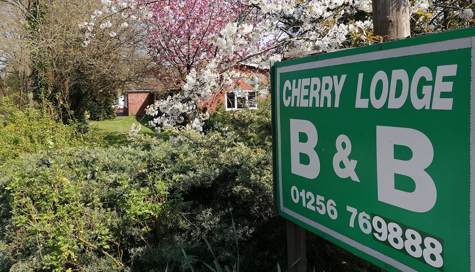 Cherry Lodge B&B near Basingstoke