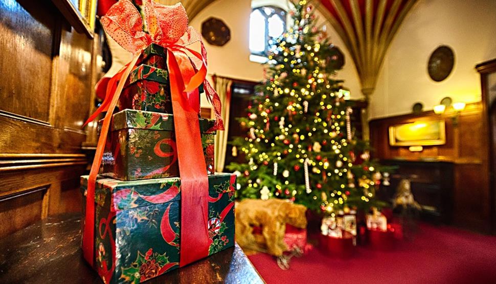 Victorian Christmas at Beaulieu National Motor Museum