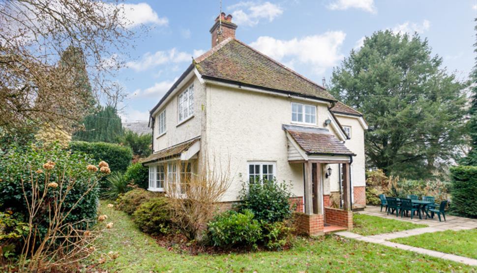 Church Cottage, New Forest Cottages