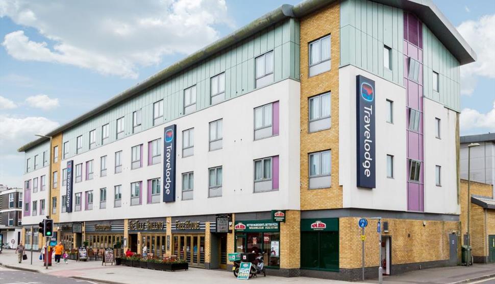 Travelodge Farnborough Central