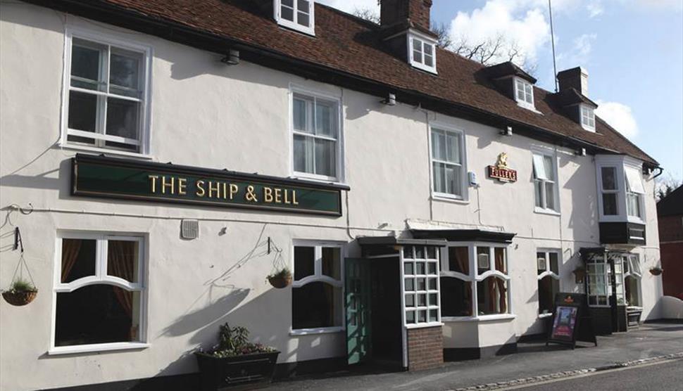 The Ship & Bell Hotel