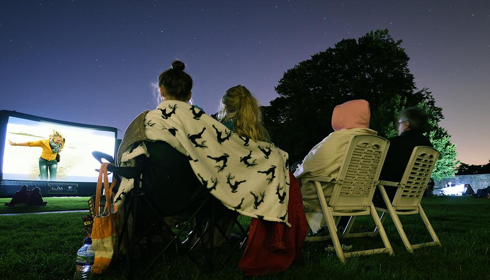 Outdoor Cinema: The Greatest Showman at The Vyne