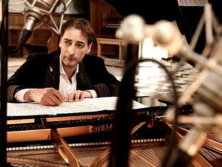 Alistair McGowan: Introductions to Classical Piano at Theatre Royal Winchester
