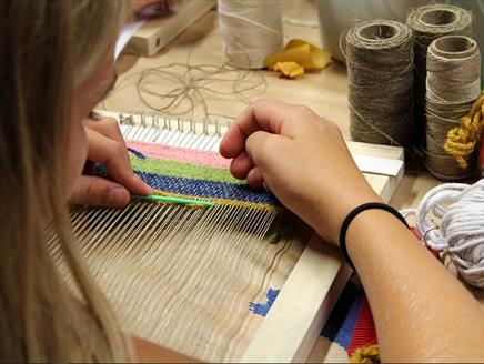 Intro to Frame Loom Weaving
