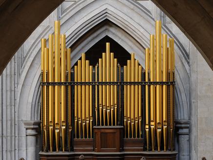 Bank Holiday Organ Recital: Steve Grahl at Winchester Cathedral