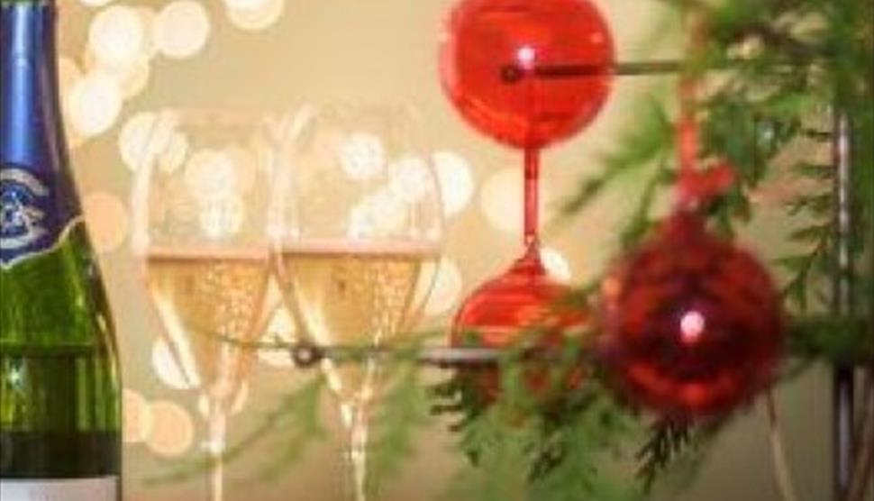 Make Your Own Christmas Sparkling Wine
